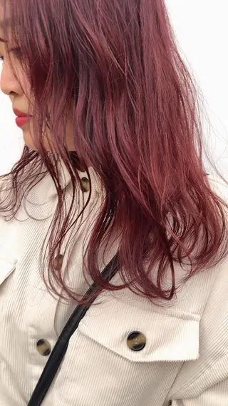 セミロング カラー 古屋 花織のヘアスタイル