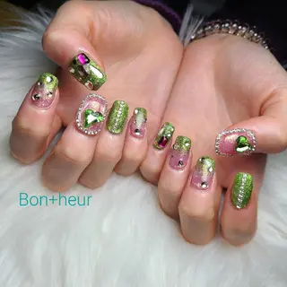 ネイル 宮口 紗子のネイルデザイン