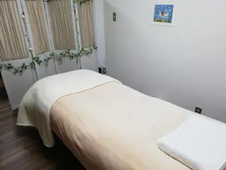 angelux 所属・完全個室サロン🌹 angelux🌹のマツエク・マツパデザイン