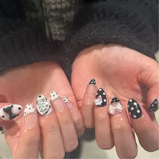 ネイル honoka ガーリーネイル໒꒱のネイルデザイン