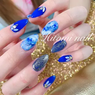 ネイル 大澤 瞳のネイルデザイン