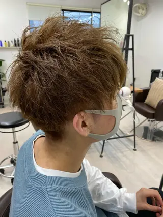 ショート a-o岡野　こやま しんぺいのヘアスタイル