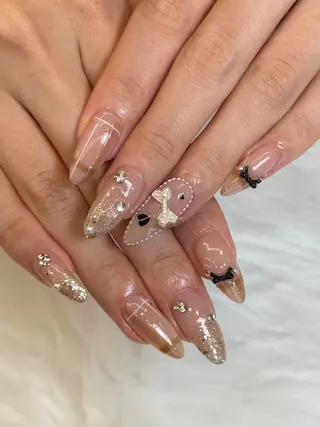 ネイル Luxe Nailのネイルデザイン