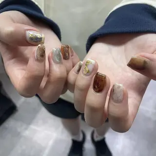ネイル nailstudio eviz新宿店のネイルデザイン