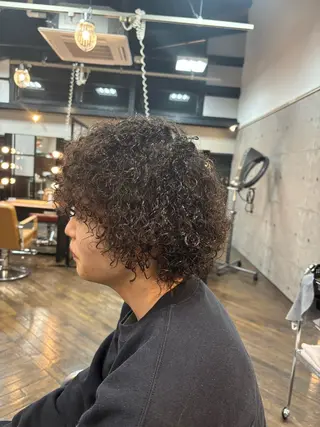 パーマ メンズ HAIR＆BEAUTY美庵所属・パーマ特化美容師 ナガイのヘアスタイル