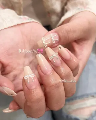 ネイル SALON ELVI.所属・SALON ELVI.のネイルデザイン