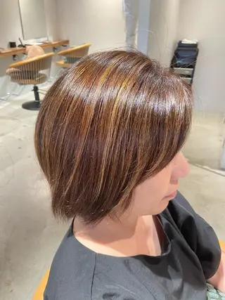 ショート カラー 🎀安藤 綾伽のヘアスタイル