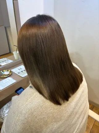 ロング ベージュ／Wカラー/ 神戸元町/RYO.のヘアスタイル