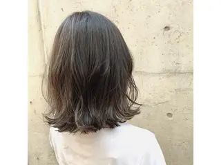 ミディアム 透明感カラー 金村真子のヘアスタイル