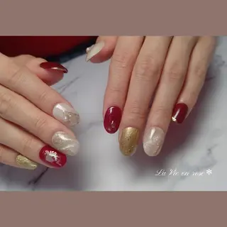 ネイル ラヴィアン ローズのネイルデザイン