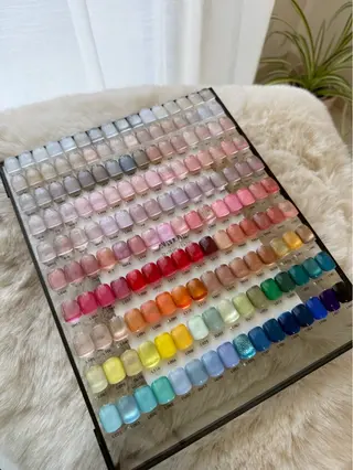 ネイル soän所属・Aki Nailのネイルデザイン