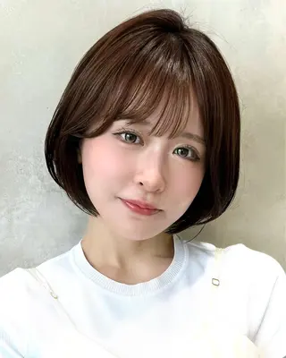 ショート カラー 💍新宿ショート 💍岩田莉奈のヘアスタイル