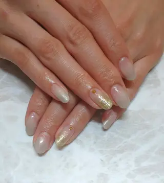 ネイル 會田 瑠衣のネイルデザイン