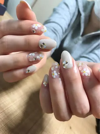 ネイル ツメトマツゲ .のネイルデザイン