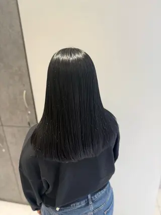 セミロング 野田 来瑠美のヘアスタイル