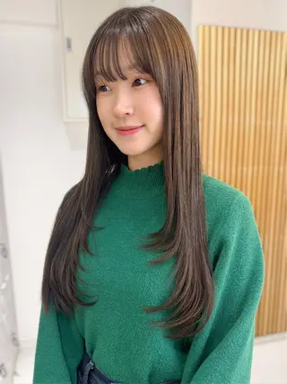 ロング 垢抜け/レイヤー/ ハイトーン/アスナのヘアスタイル