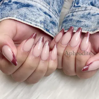 ネイル Aphrodite パラジェル認定サロンのネイルデザイン