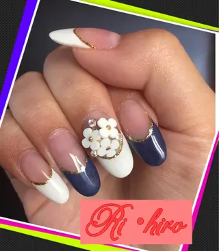 ネイル ネイル＆フラワーサロン〜Ri✦hiro〜鳥栖店所属・HIRATA RIEのネイルデザイン