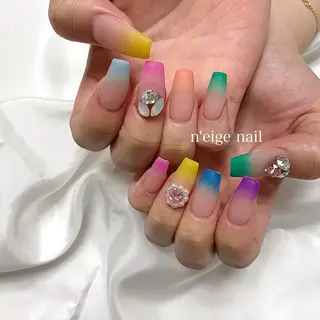 ネイル n'eige nail所属・大谷 綾香のネイルデザイン