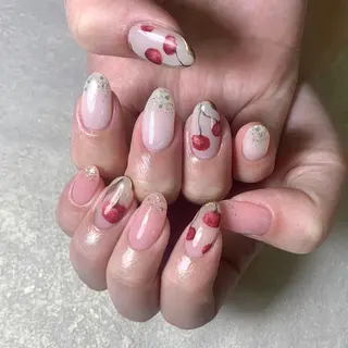 ネイル atelier FIORITURA所属・FIORITURA aiのネイルデザイン