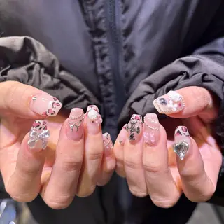 ネイル Renatus🤍 MISUZUのネイルデザイン