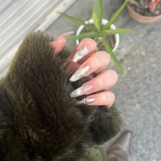 ネイル 野村 歩弥のネイルデザイン