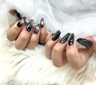 ネイル 坂上 舞香のネイルデザイン