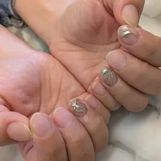 ネイル ジェヌインネイル 河内のネイルデザイン