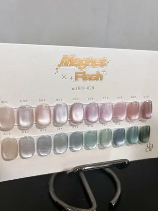 ネイル Luti所属・✳︎new open ケア/パラジェルのネイルデザイン