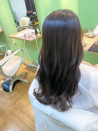 ロング カラー 【エシカル】 HOSOMIのヘアスタイル