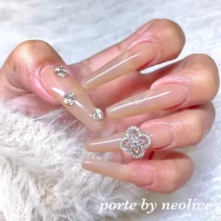 ネイル nail Eclat所属・志賀野 美喜のネイルデザイン