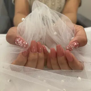 ネイル ＿WHITE+南海難波店所属・_WHITE+ 南海難波店のネイルデザイン