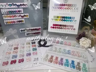 ネイル Nailsalon Vi+ももか🩷のネイルデザイン