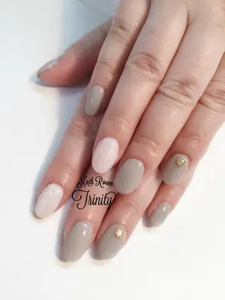 ネイル Trinity staffのネイルデザイン