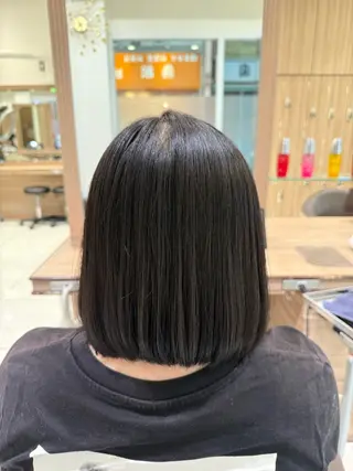 ショート 中村/艶カラー/ハイ ライト/髪質改善のヘアスタイル