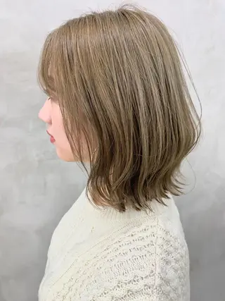 ミディアム カラー ブームボックス所属・🐝ハイトーンカラー hachi🐝のヘアスタイル