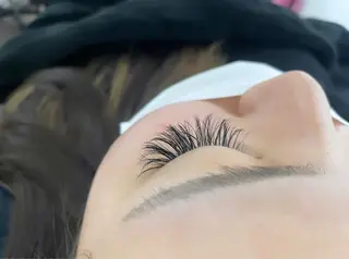 SESUNNY セサニー SEIRAのマツエク・マツパデザイン