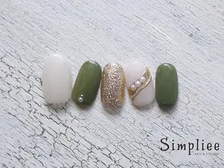 ネイル ♾nail 恵美のマツエク・マツパデザイン
