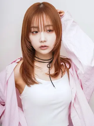 セミロング カラー 髪質改善特化🥣🫧 天神美容室のヘアスタイル