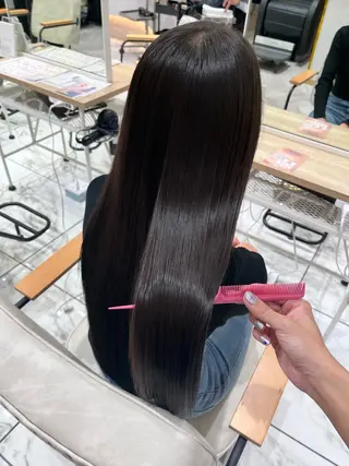 ロング ∴Sanae. ∴ トータルビューティーのマツエク・マツパデザイン