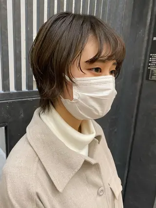 ショート ウルフカット／吉村 桃子のヘアスタイル