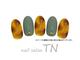 ネイル 矢川 まどかのネイルデザイン