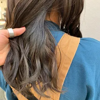 ロング カラー ヘアアレンジ サナ🌱 切りっぱなしボブのヘアスタイル