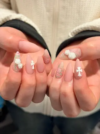 ネイル One HINATAのネイルデザイン