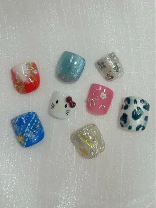 ネイル Ruby Crownのネイルデザイン