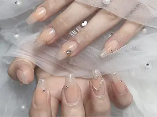 ネイル 𝐲𝐮𝐦𝐢🎀 長さ出しデザイン専門のネイルデザイン