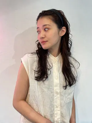 セミロング カラー パーマ SALOWIN下北沢所属・hazuki 🌝のヘアスタイル