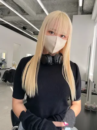 ロング カラー 黒田 真美のヘアスタイル