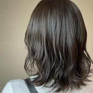 ミディアム 🎀  minori おたく美容師  🪽のヘアスタイル