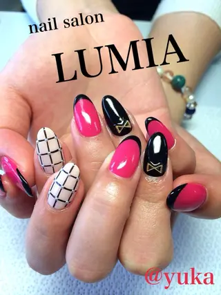 VIOLUS所属・VIOLUS 関目のネイルデザイン